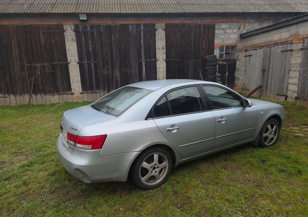 Hyundai Sonata cena 3999 przebieg: 380000, rok produkcji 2007 z Krzyż Wielkopolski małe 11